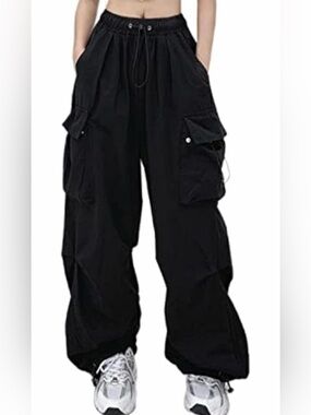 Black Cargo Wide-Leg Women’s Pants - Casual Utility Style